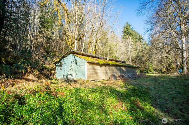 371 Pigeon Springs Road, Onalaska, WA 98570