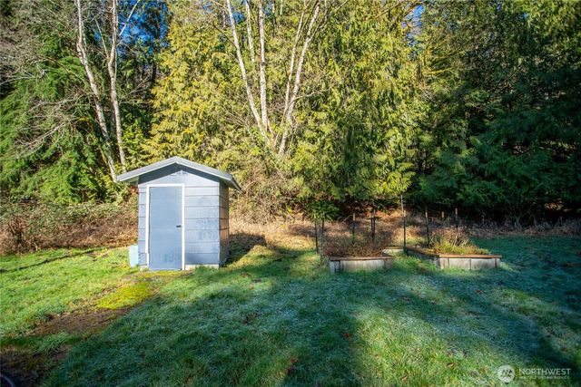 371 Pigeon Springs Road, Onalaska, WA 98570