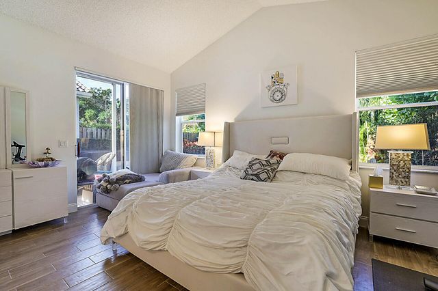 6655 NW 25th Avenue, Boca Raton, FL 33496