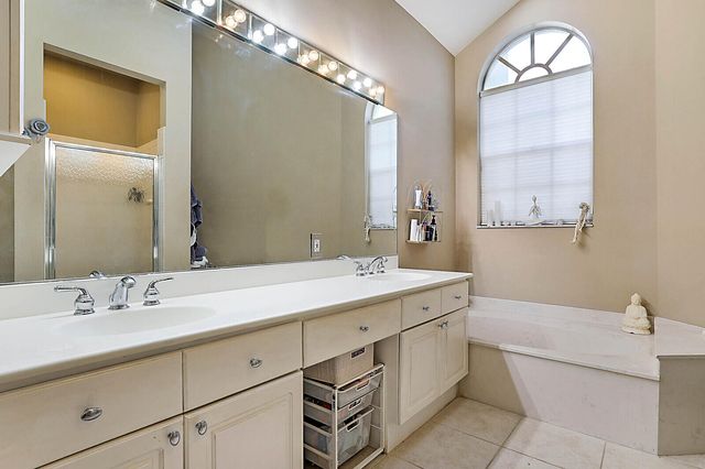 6655 NW 25th Avenue, Boca Raton, FL 33496