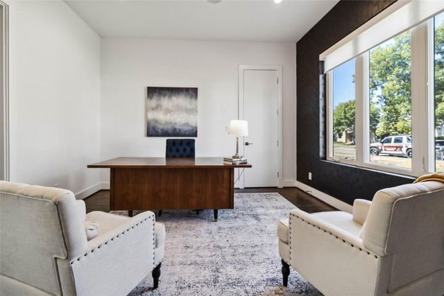 3942 Rochelle Drive, Dallas, TX 75220