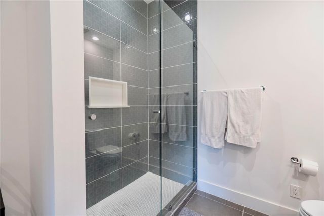 3942 Rochelle Drive, Dallas, TX 75220