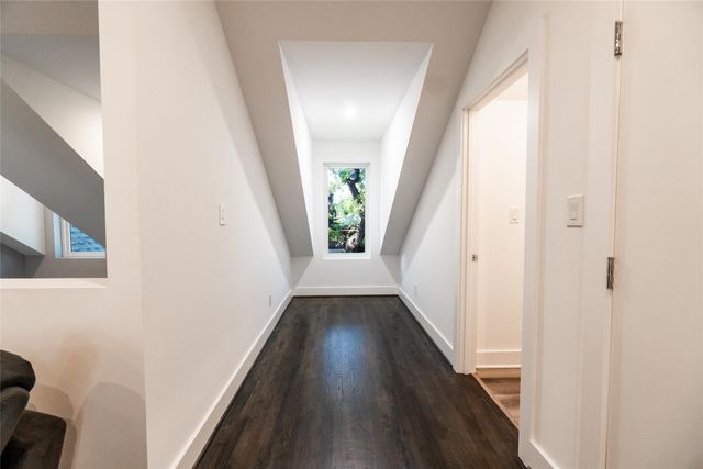 3942 Rochelle Drive, Dallas, TX 75220