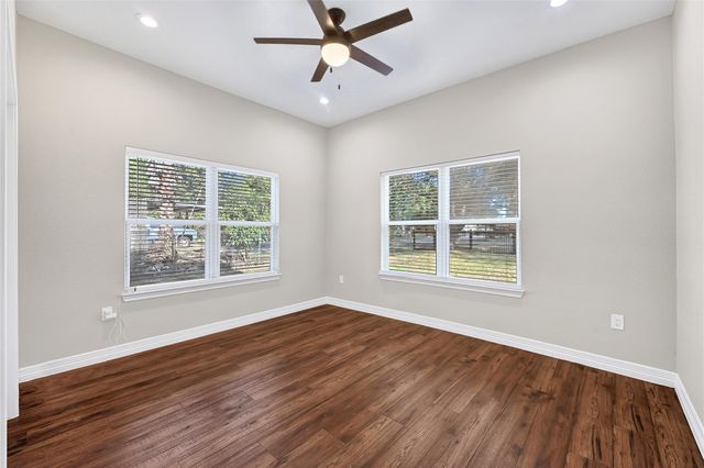 7045 Cayton Street, Houston, TX 77061