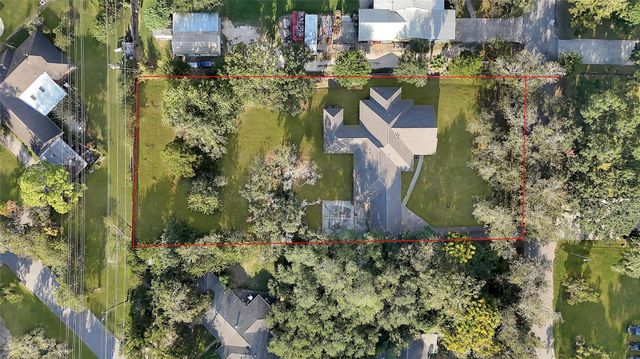 7045 Cayton Street, Houston, TX 77061