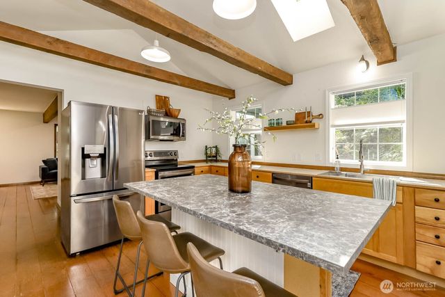15918 41st Street E, Sumner, WA 98391