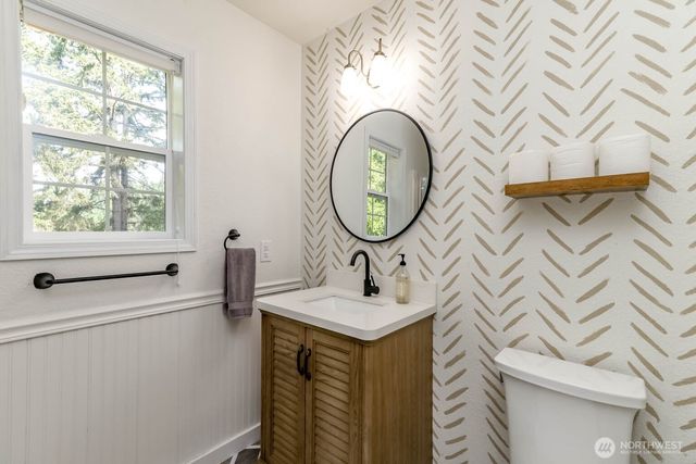 15918 41st Street E, Sumner, WA 98391