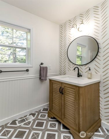15918 41st Street E, Sumner, WA 98391