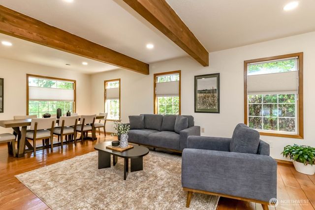 15918 41st Street E, Sumner, WA 98391
