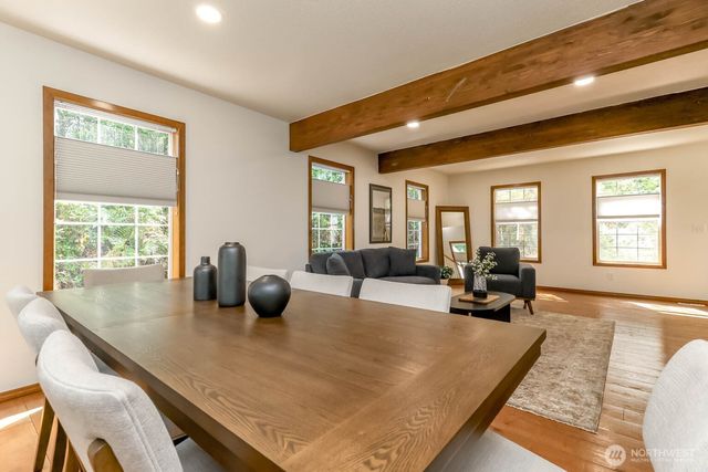 15918 41st Street E, Sumner, WA 98391