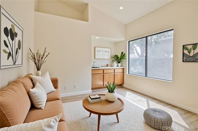 5192 Galano Drive, Camarillo, CA 93012