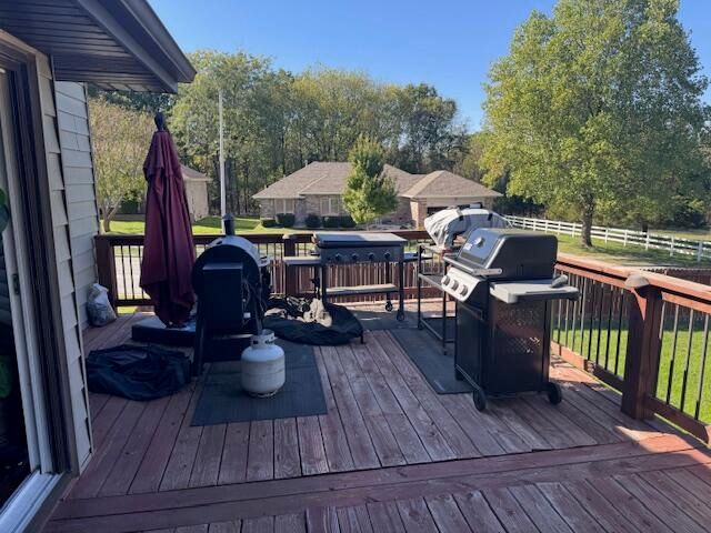 1433 E Marks Court, Springfield, MO 65803