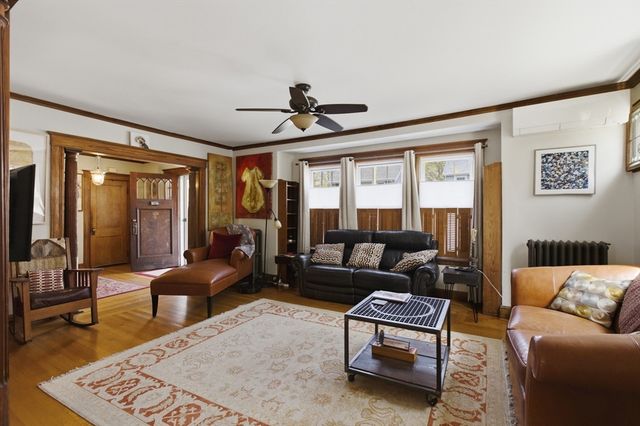 188 Maple St, Boston, MA 02132