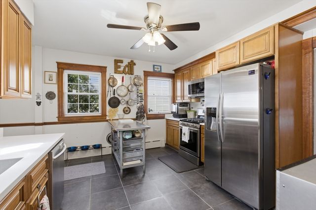 188 Maple St, Boston, MA 02132