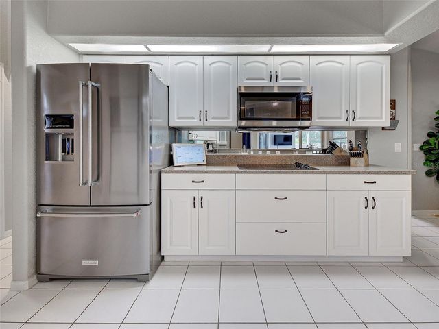 1303 E GATE DRIVE, Venice, FL 34285