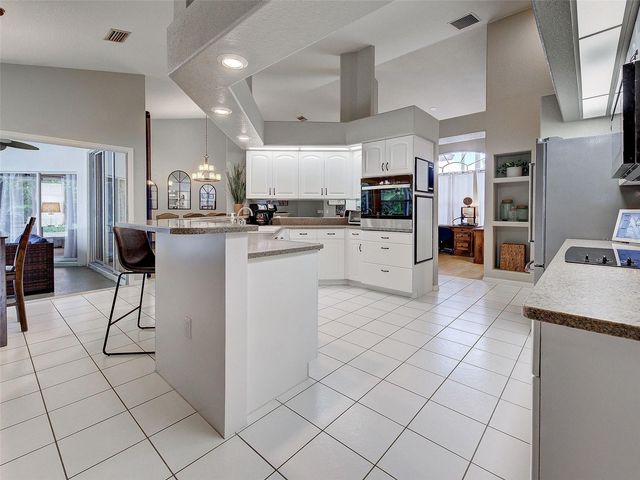 1303 E GATE DRIVE, Venice, FL 34285
