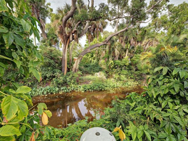 1303 E GATE DRIVE, Venice, FL 34285