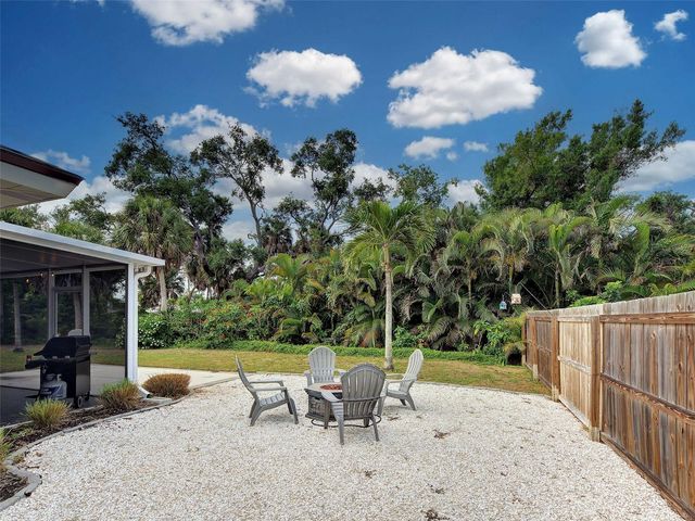1303 E GATE DRIVE, Venice, FL 34285