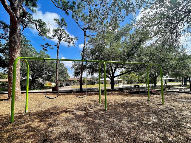 1303 E GATE DRIVE, Venice, FL 34285