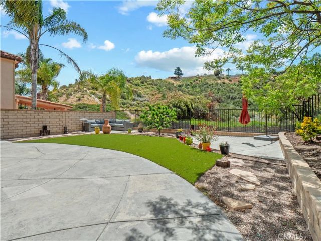 20014 Christopher, Saugus, CA 91350