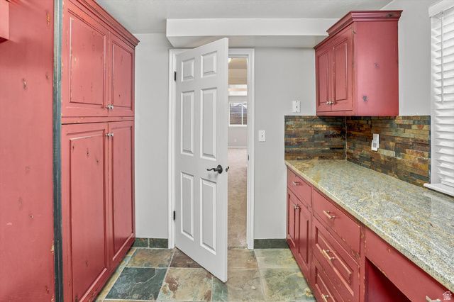 39 S 2625 E, Layton, UT 84040