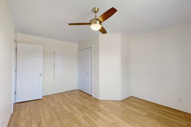 1905B Lakeview Road SW, Albuquerque, NM 87105