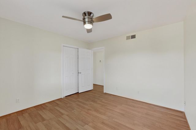 1905B Lakeview Road SW, Albuquerque, NM 87105