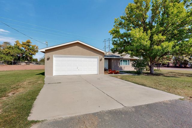 1905B Lakeview Road SW, Albuquerque, NM 87105