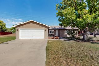 1905B Lakeview Road SW, Albuquerque, NM 87105