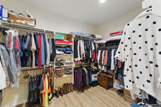 1110 Atascosa County Road 101, Floresville, TX 78114