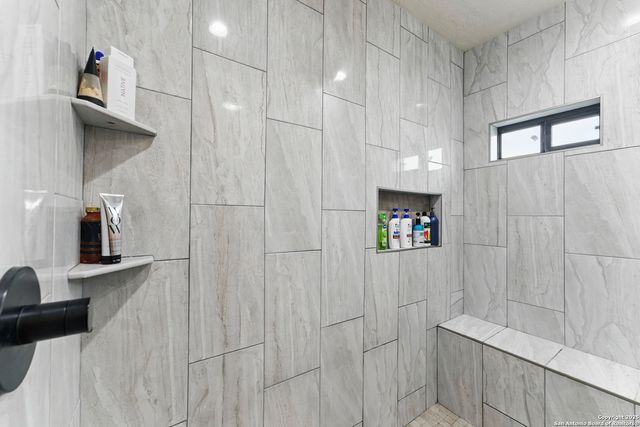 1110 Atascosa County Road 101, Floresville, TX 78114