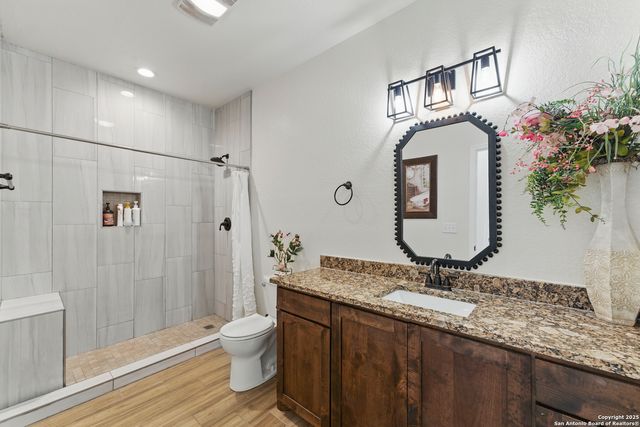 1110 Atascosa County Road 101, Floresville, TX 78114