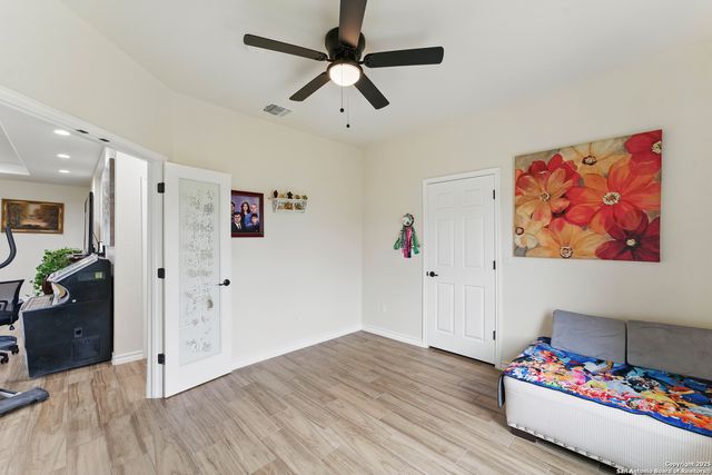 1110 Atascosa County Road 101, Floresville, TX 78114