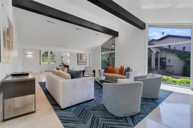 6181 Preston Creek Court, Dallas, TX 75240