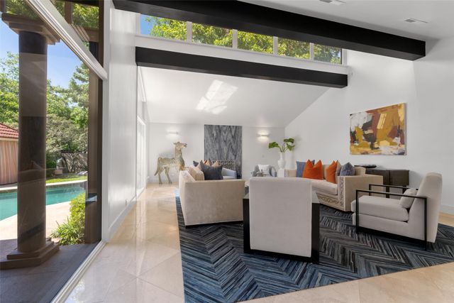 6181 Preston Creek Court, Dallas, TX 75240