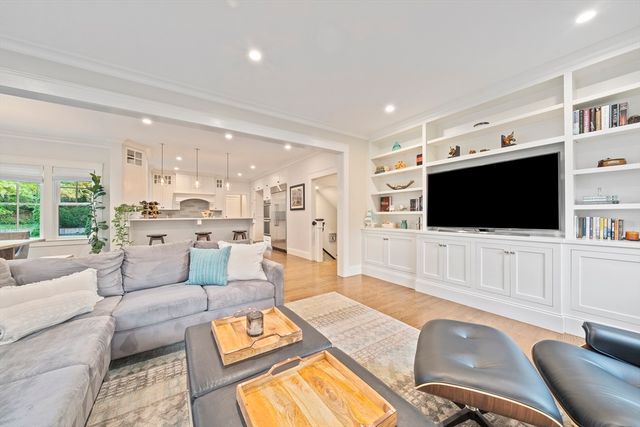 34 Larchmont Avenue, Newton, MA 02468