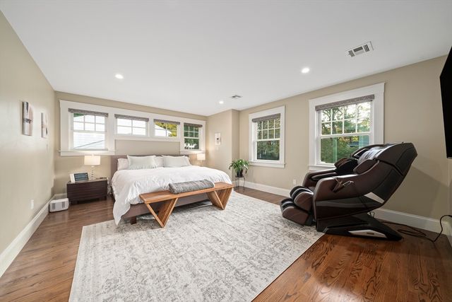 34 Larchmont Avenue, Newton, MA 02468