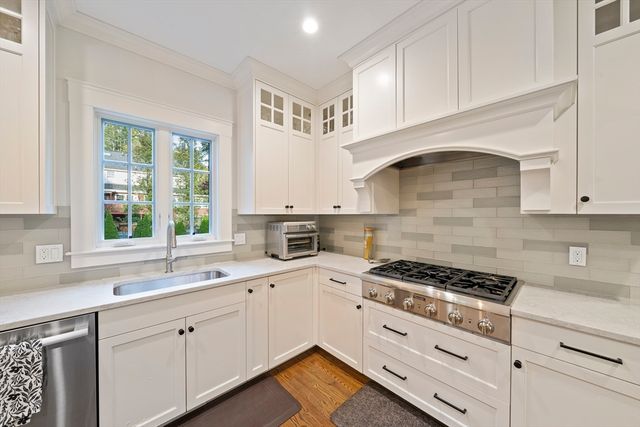 34 Larchmont Avenue, Newton, MA 02468