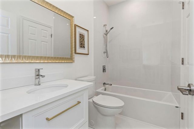 2199 CHIANTI PLACE 9-0923, Palm Harbor, FL 34683