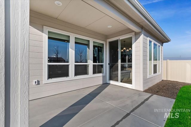 4405 Tropic Way, Caldwell, ID 83607