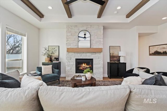 4405 Tropic Way, Caldwell, ID 83607