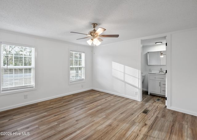 3070 Cross Street SW, Shallotte, NC 28470