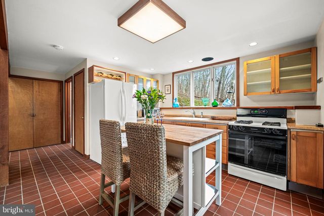 619 BROAD RUN RD, West Chester, PA 19382