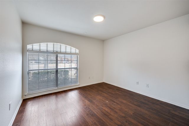 7317 Century Drive, North Richland Hills, TX 76182