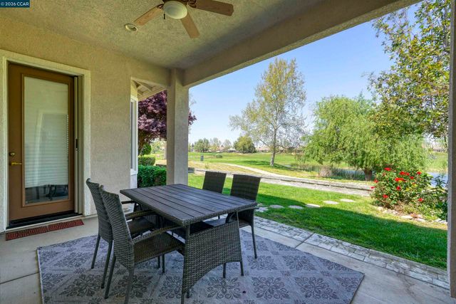 1129 Jonagold Way, Brentwood, CA 94513