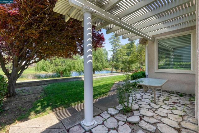 1129 Jonagold Way, Brentwood, CA 94513