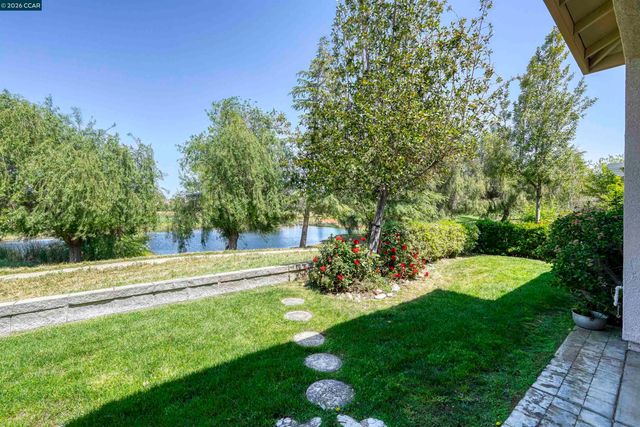 1129 Jonagold Way, Brentwood, CA 94513