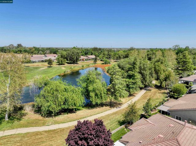 1129 Jonagold Way, Brentwood, CA 94513