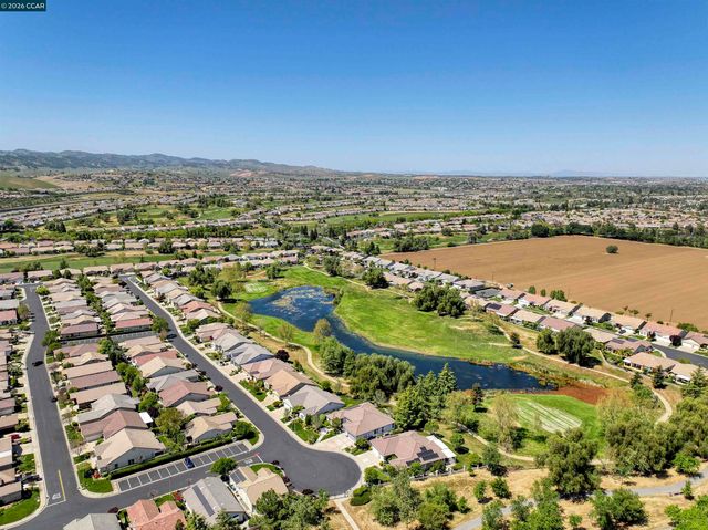 1129 Jonagold Way, Brentwood, CA 94513