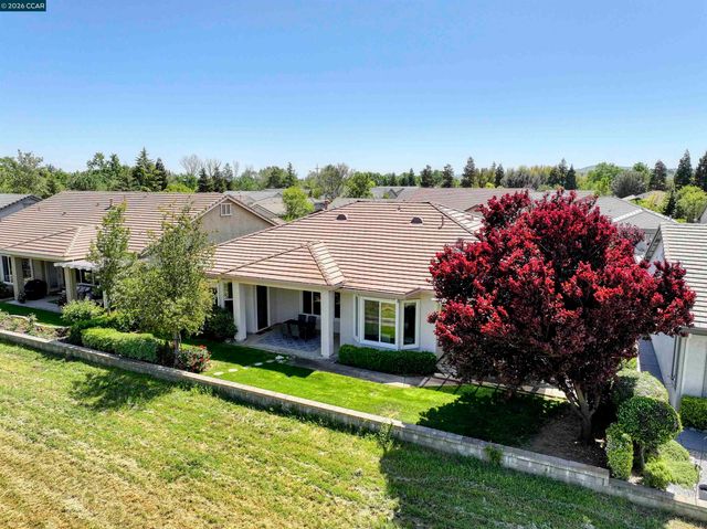 1129 Jonagold Way, Brentwood, CA 94513